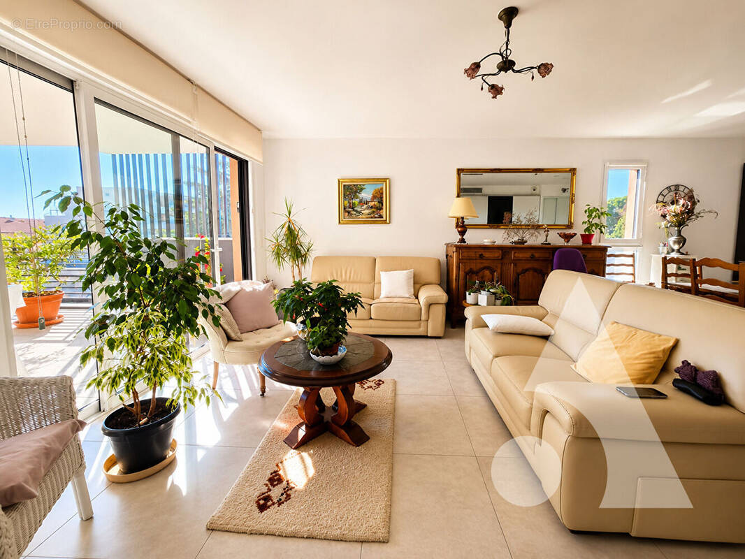 Appartement à SAINT-RAPHAEL