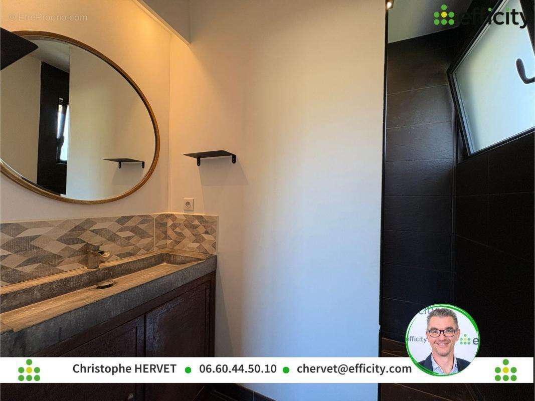 Maison à RUELLE-SUR-TOUVRE