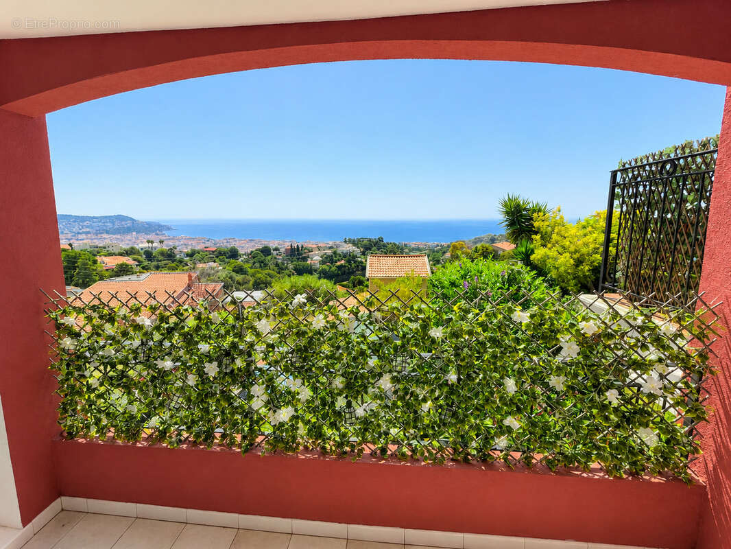 3p Vue mer Corniche Bellevue. - photo 2