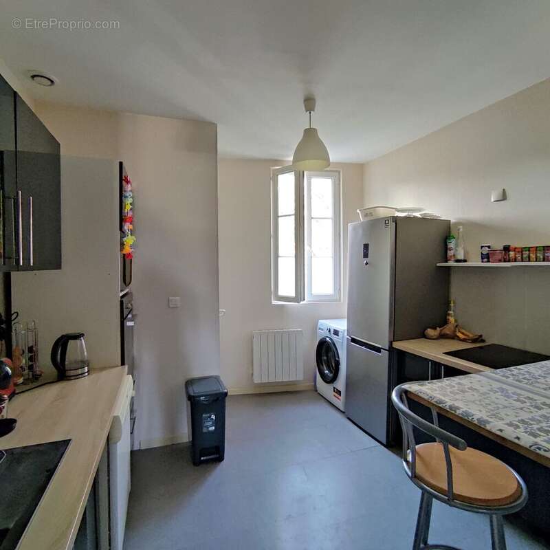 Appartement 116 m² à Saintes  - photo 3