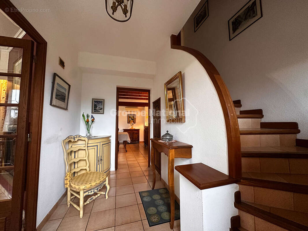 Maison à VILLEVIEILLE