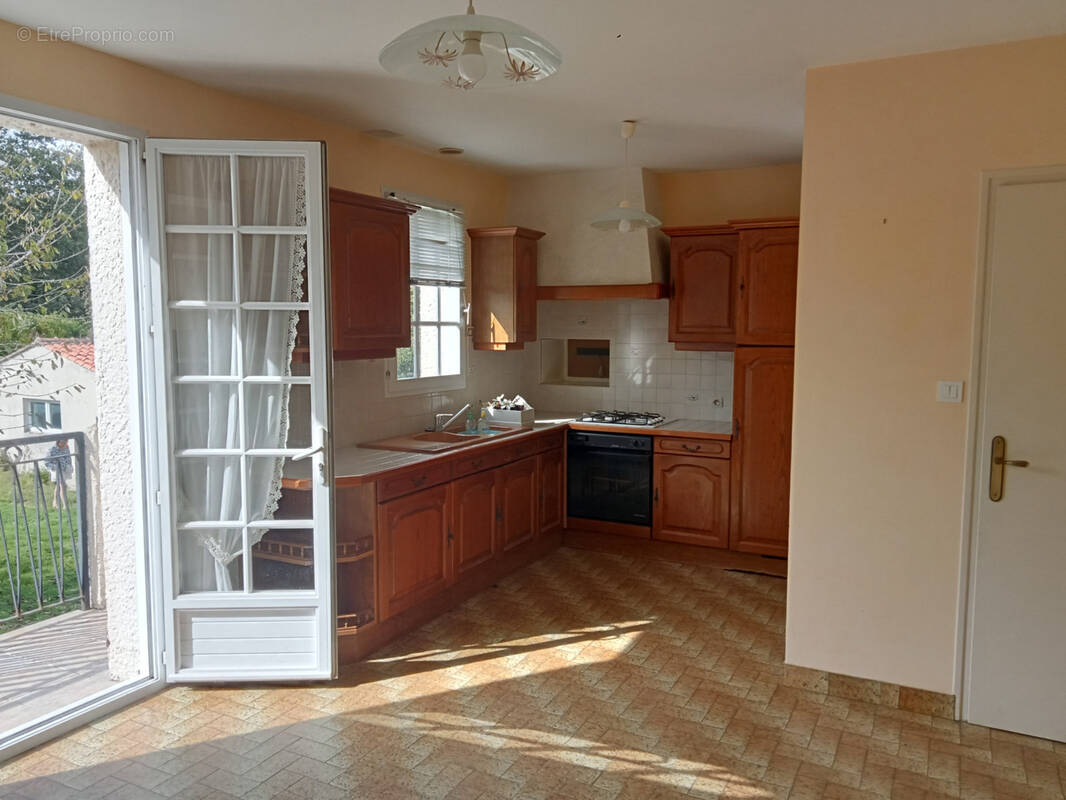 Maison à VENANSAULT