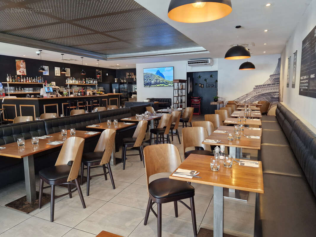 Commerce à BAIE-MAHAULT