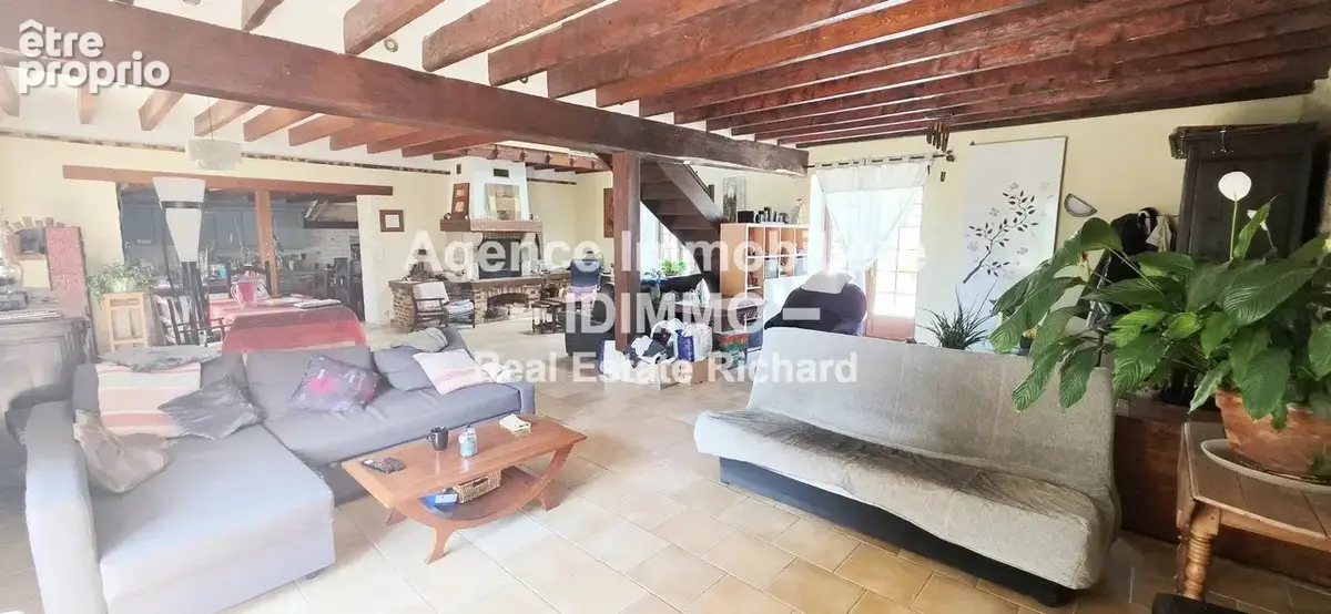 A VENDRE grand Corps de Ferme au Calme Absolu - CORBEILLES EN GATINAIS 45490 - photo 4
