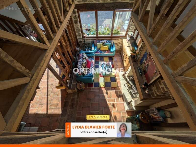 Maison à NEUVIC-ENTIER