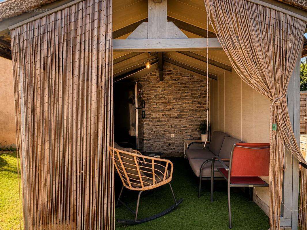 Maison de 7 pièces de 113 m² à Les Roches-de-Condrieu - photo 20