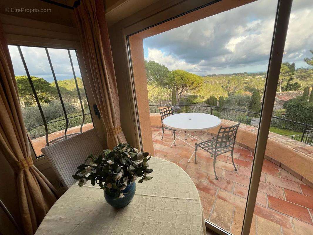 Maison à MOUANS-SARTOUX