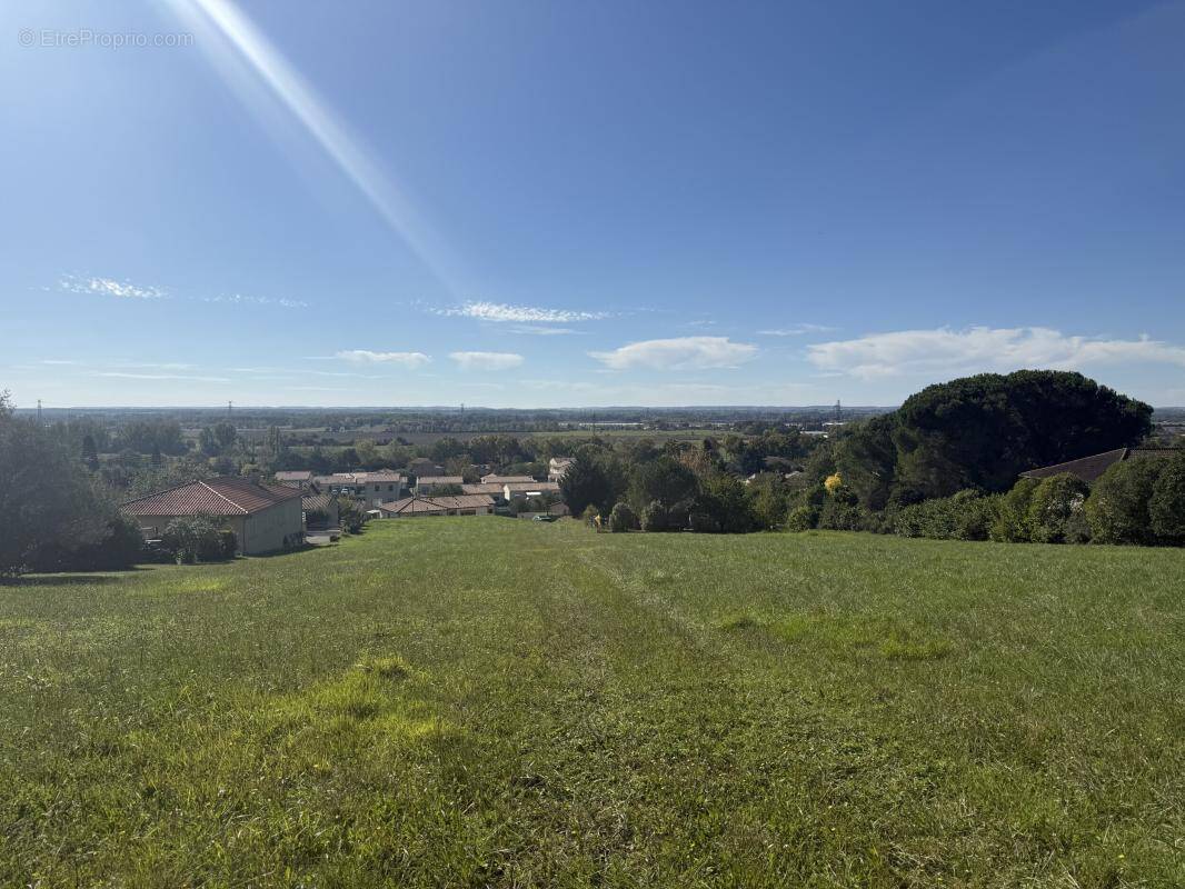 Terrain à POMPIGNAN