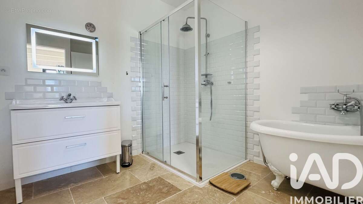 Photo 9 - Maison à SAINT-QUENTIN-LA-POTERIE