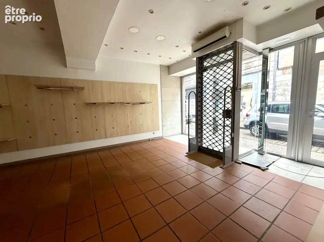 Immeuble   plein centre-ville - photo 2