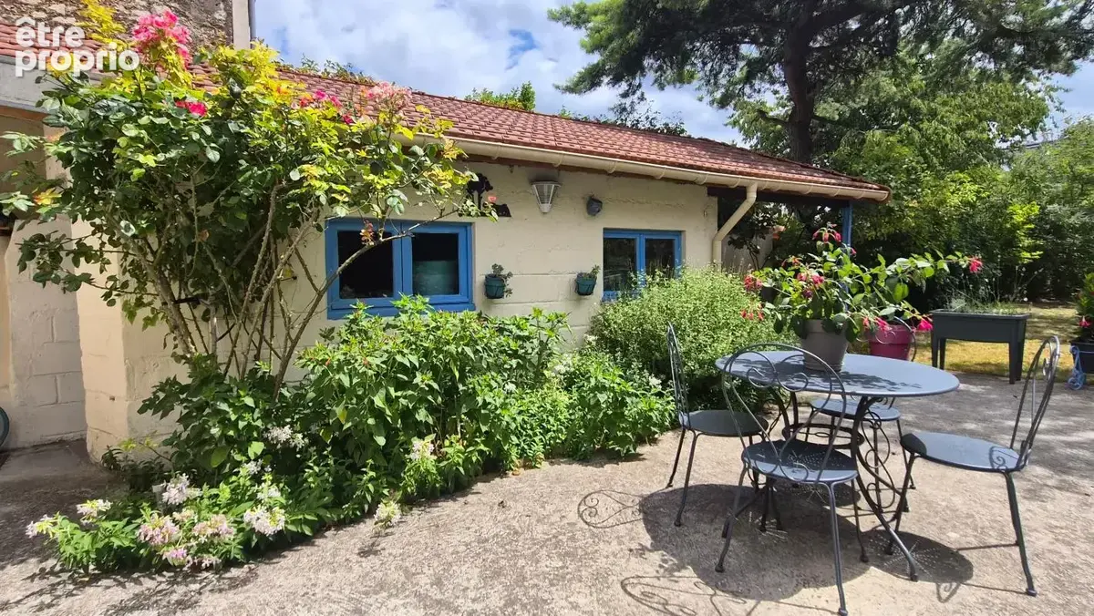 Viry Centre, T6, 116 m², sous sol, terrain 625 m², dépendance - photo 6