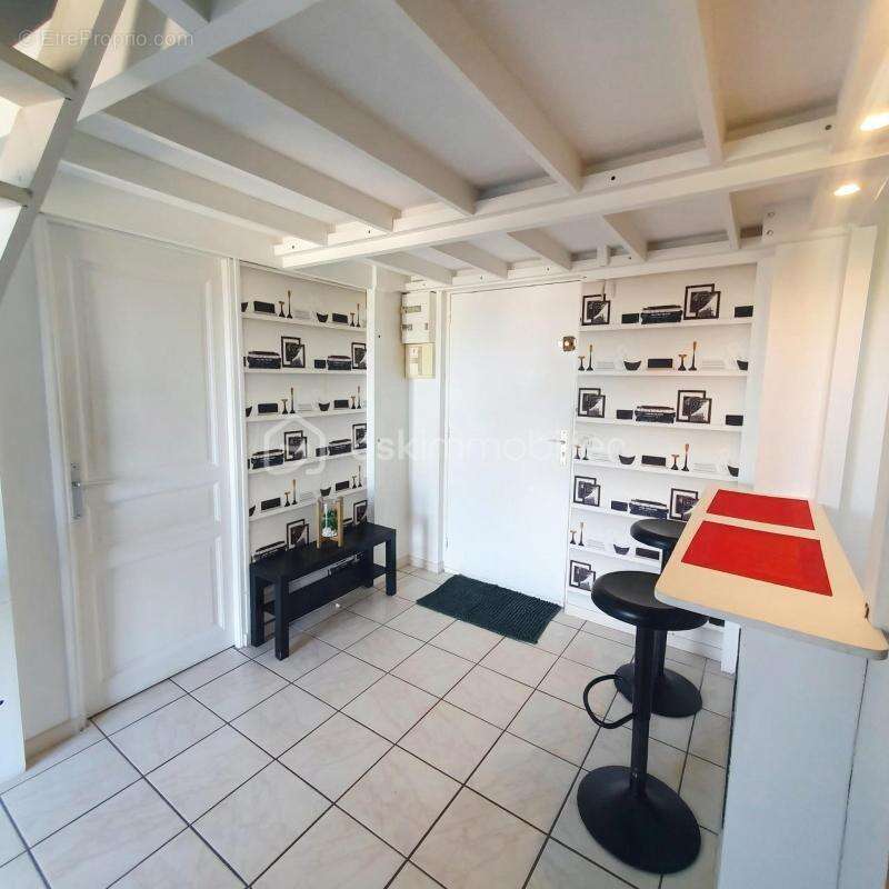 Appartement à CHALIFERT