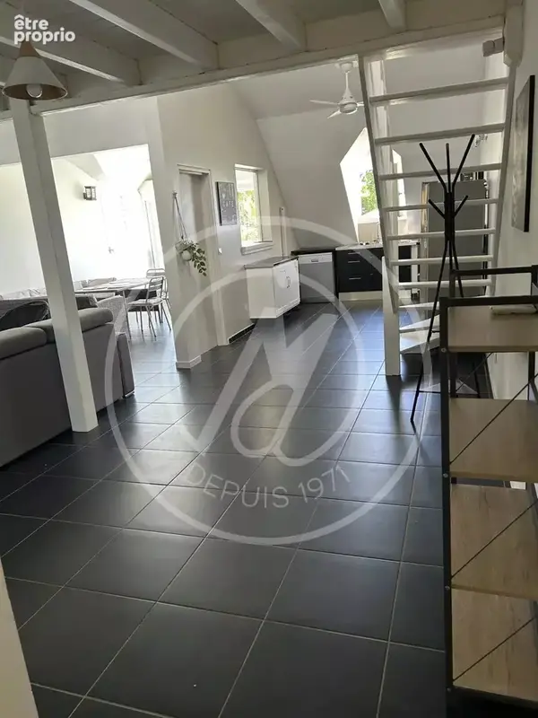 À VENDRE 330 000 €— T3 Duplex avec vue mer et accès plage LE GOSIER - photo 2