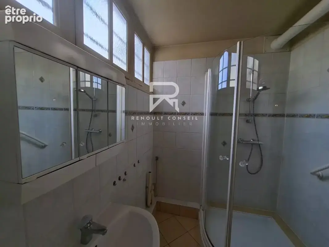 Ensemble immobilier maison de ville et local industriel - photo 11
