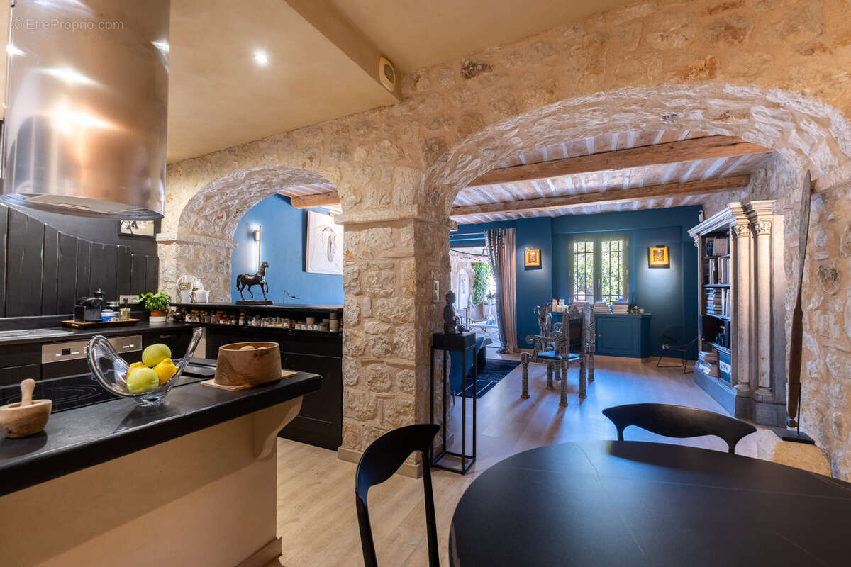 Maison à LA COLLE-SUR-LOUP