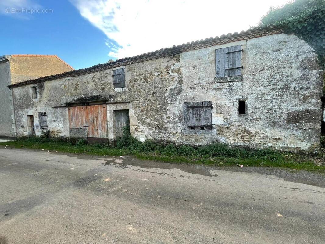 Photo 1 - Maison à SERIGNE