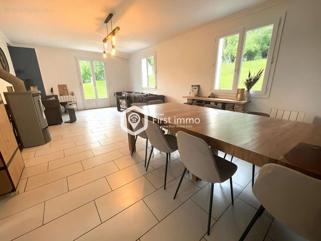 Maison à THORIGNY-SUR-MARNE