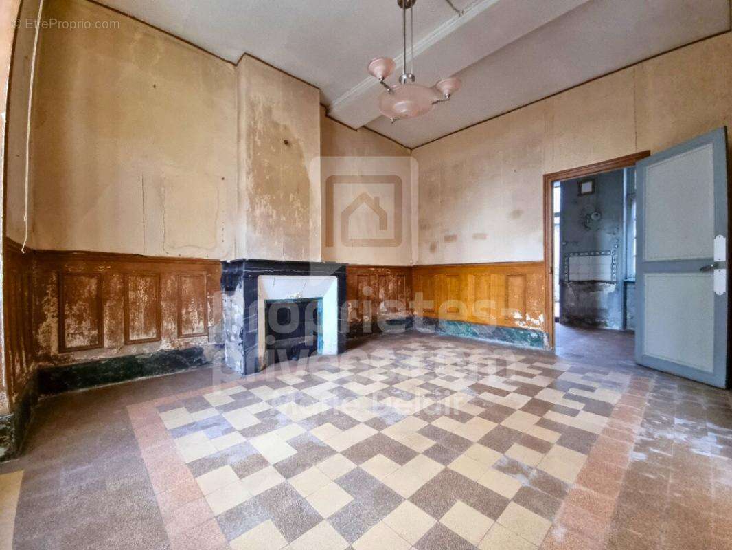 Maison à POUILLY-SUR-LOIRE