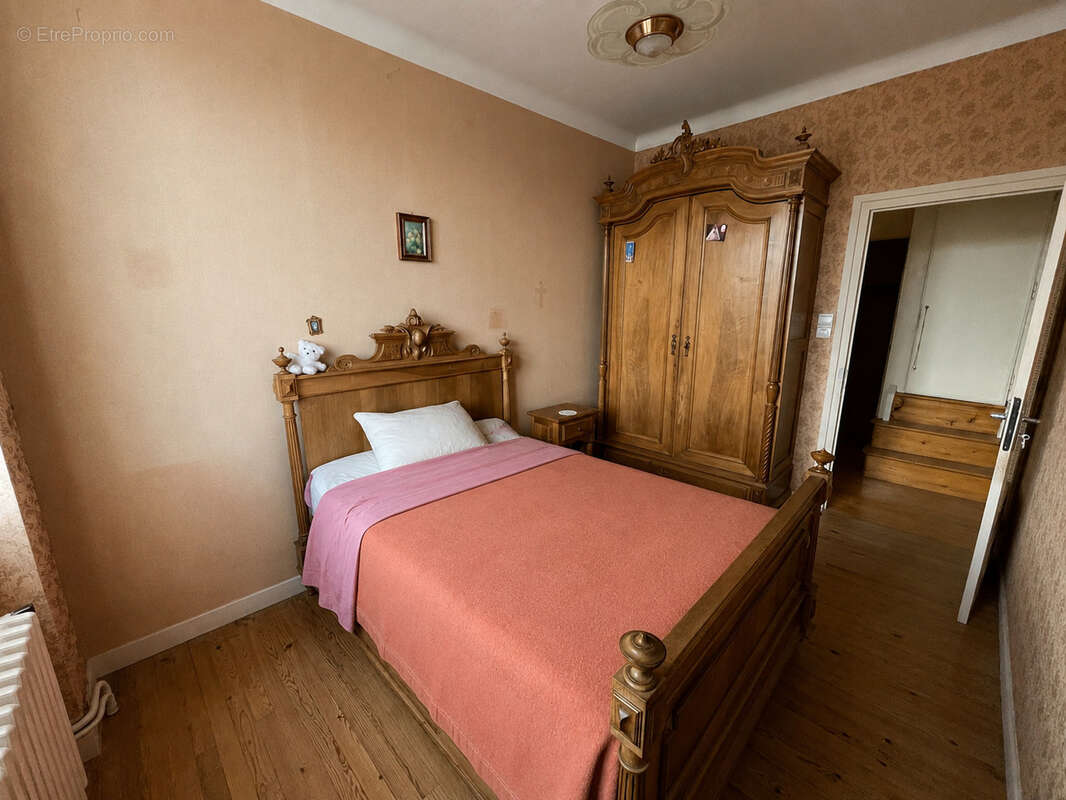 Maison en pierre mitoyenne Sainte-Sigolène - photo 10