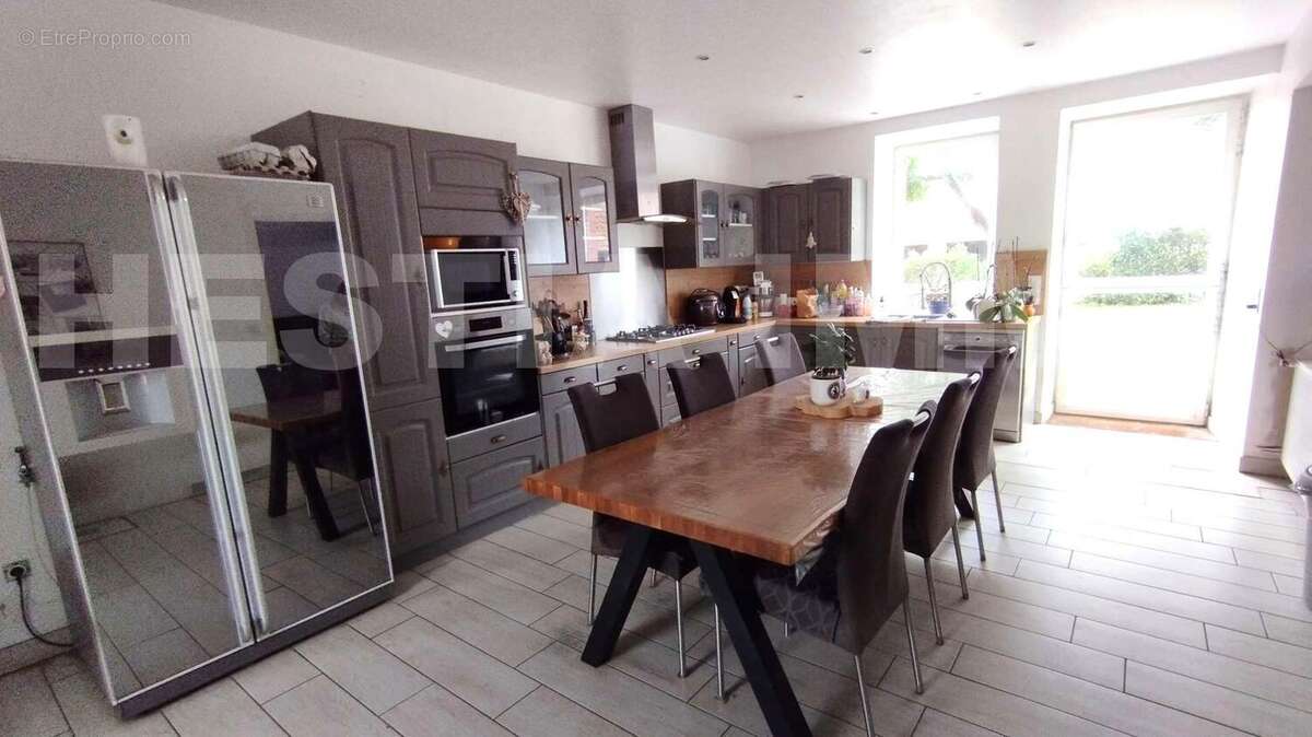 _copie-0_IMG_20250527_141812 - Maison à LA CHAPELLE-SUR-ERDRE