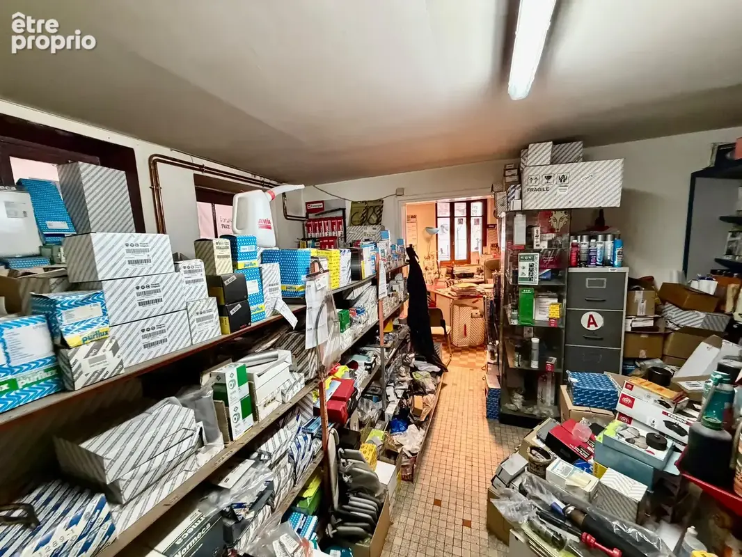 Vente immeuble avec garage automobile et appartement T6 VESOUL - photo 7