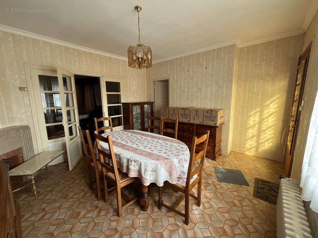 Maison à TERGNIER