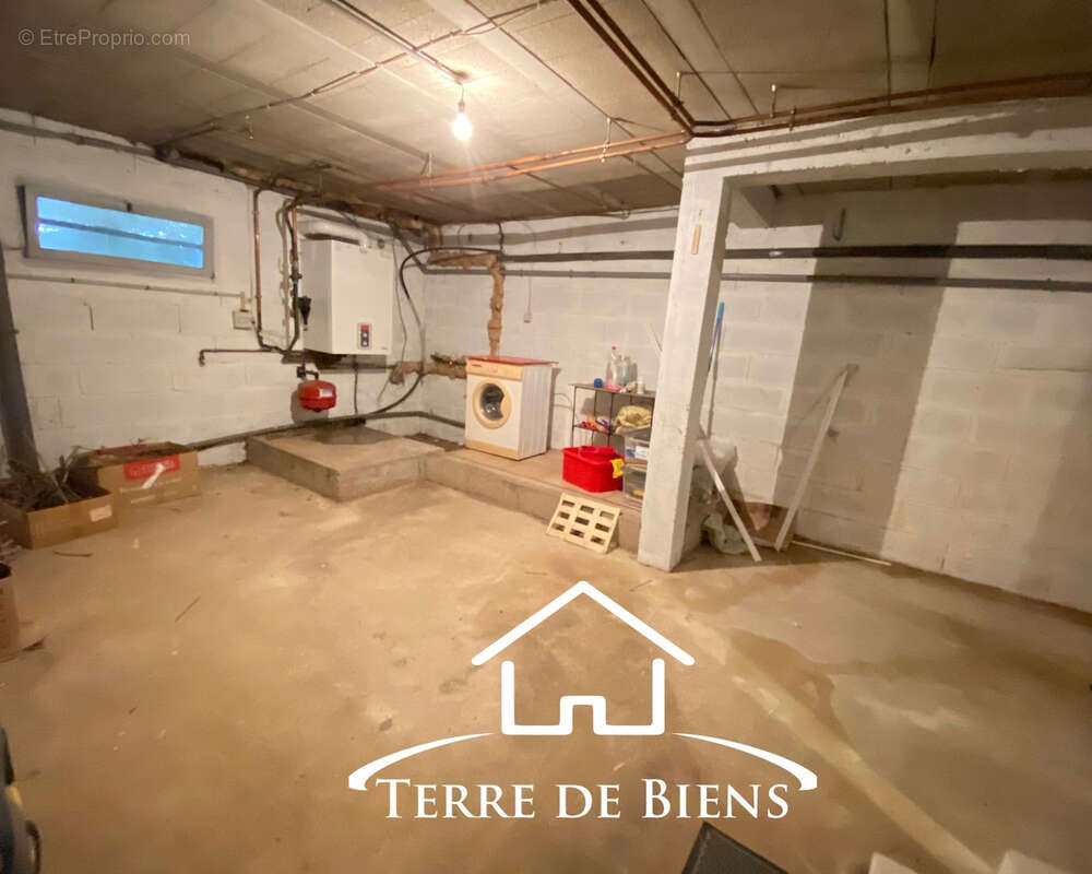 Maison à VIC-SUR-AISNE