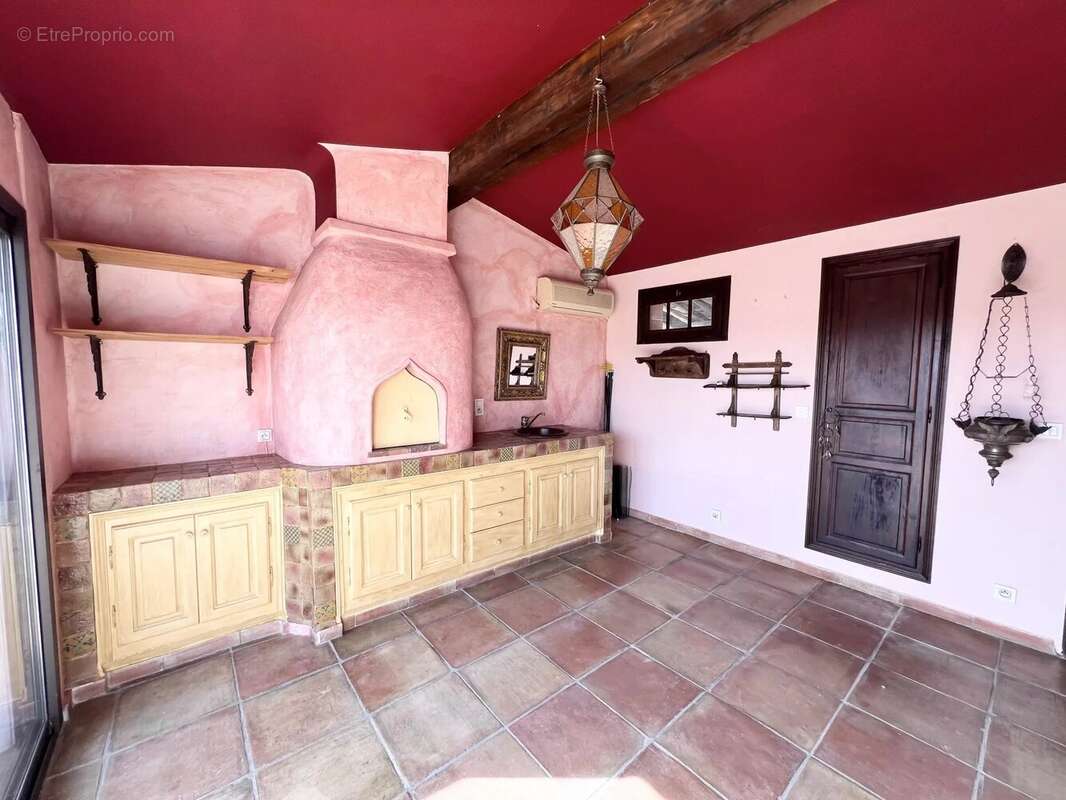 Appartement à COGOLIN