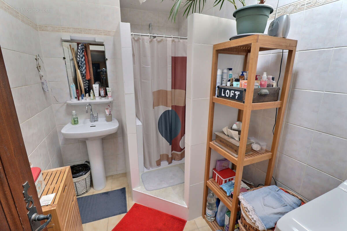 Maison à SAINT-GENIES-DES-MOURGUES