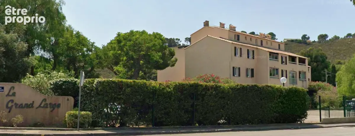 Photo Appartement à Saint-Mandrier-Sur-Mer au prix de 129 800€