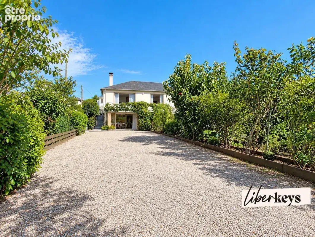 Maison familiale PRÊTE À VIVRE de 120m2- centre de L'AIGLE  - 4 chambres - terrain de 625m2 et balcon orienté sud - photo 13