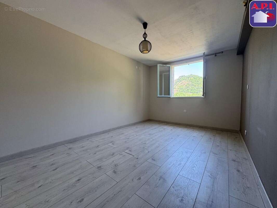 Maison à TARASCON-SUR-ARIEGE