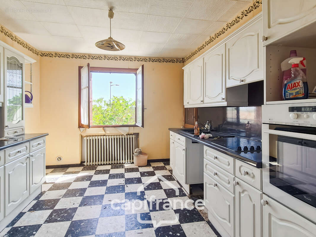 Maison à vendre 5 pièces SAINT GENIES DE COMOLAS (30) 119m²- terrain 1000m² - photo 6