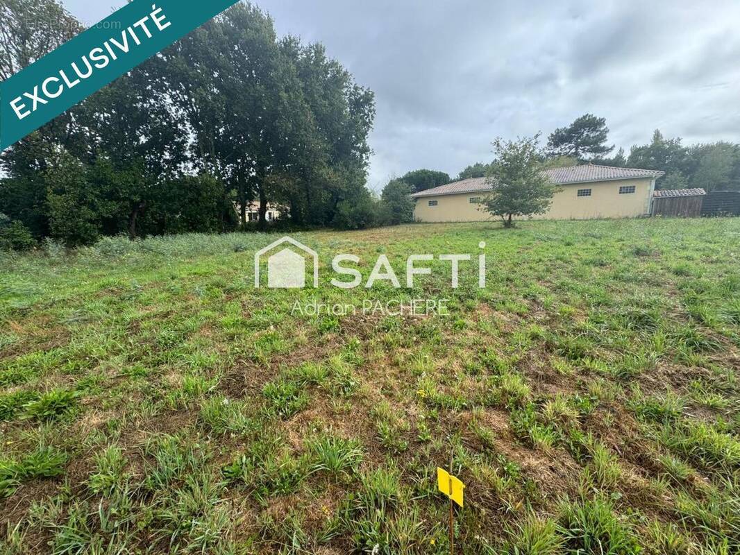 Photo 1 - Terrain à SAINT-VIVIEN-DE-MEDOC