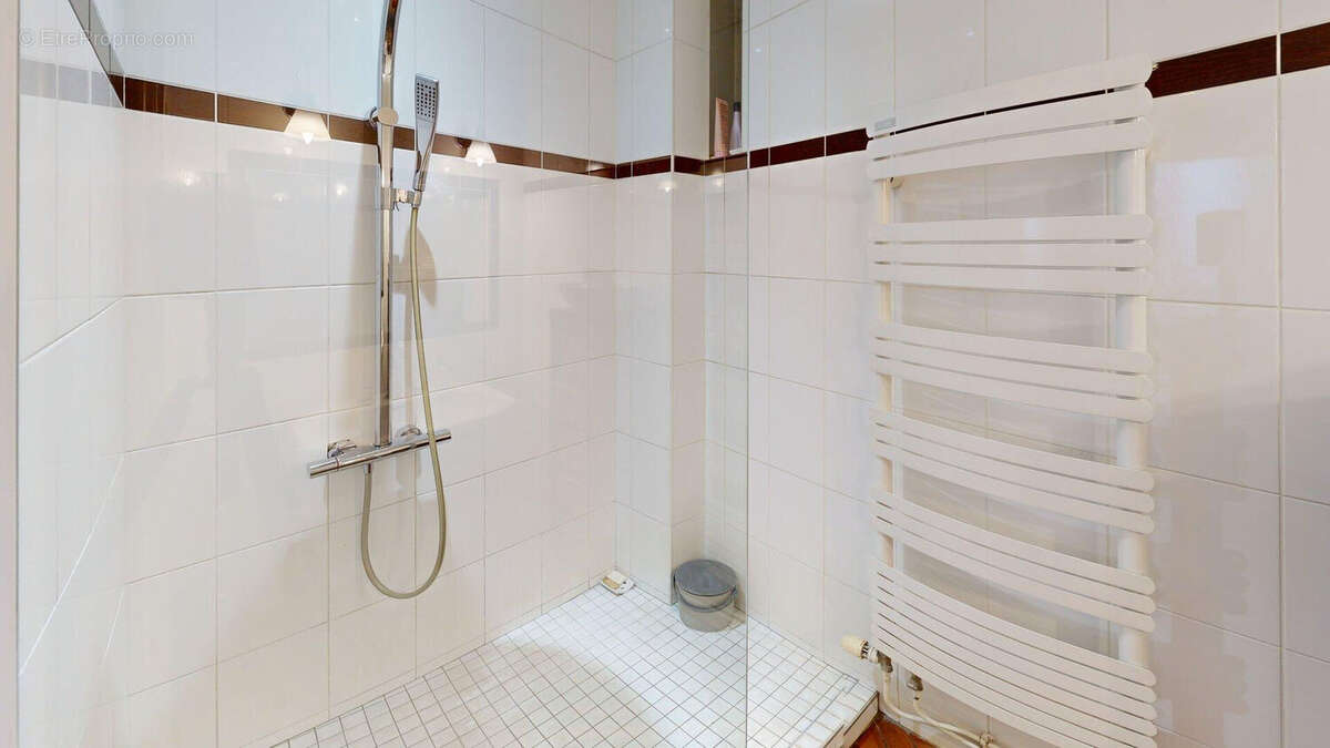 Appartement à LYON-7E