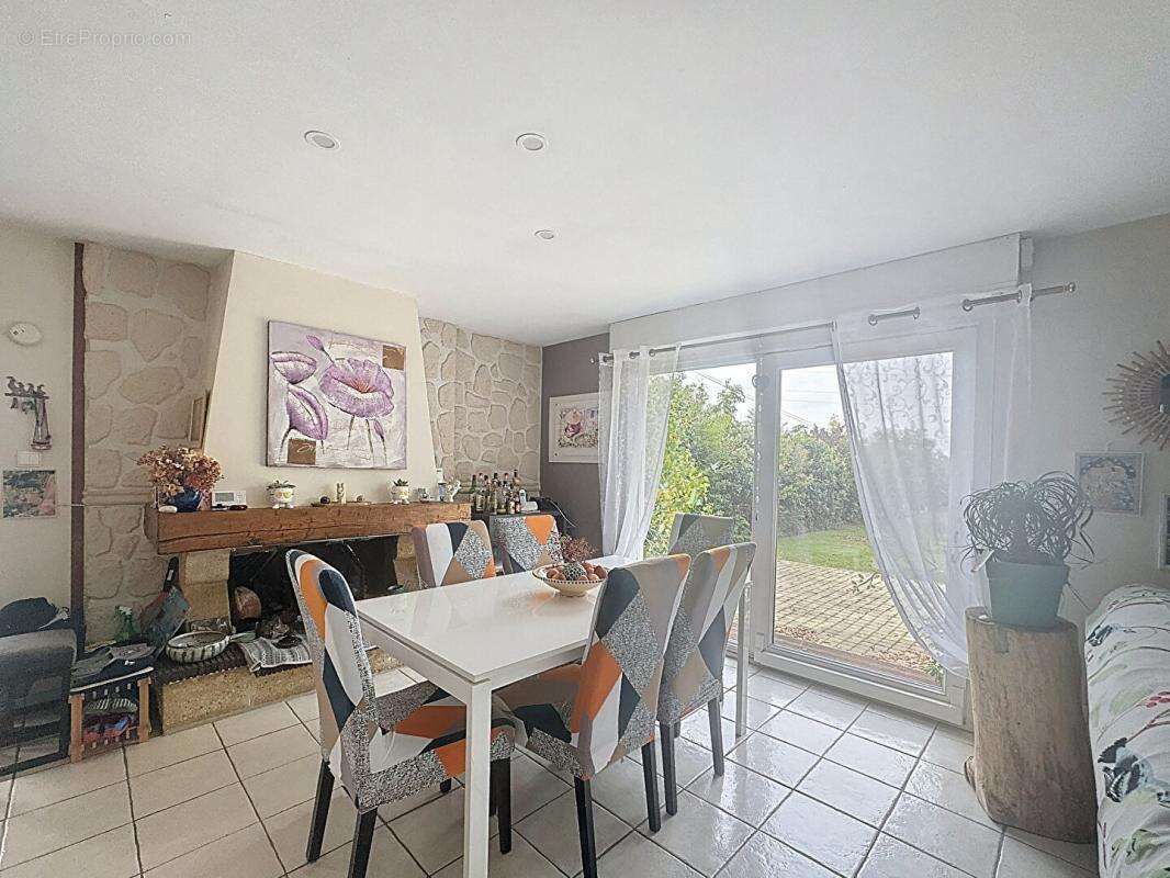 Maison à CHAMARANDE