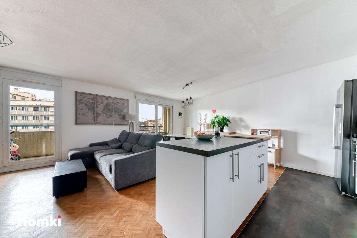 Appartement à LYON-7E