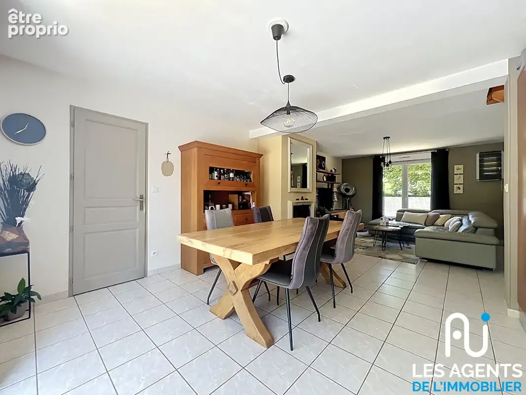 Maison Chaingy 7 pièces - photo 2