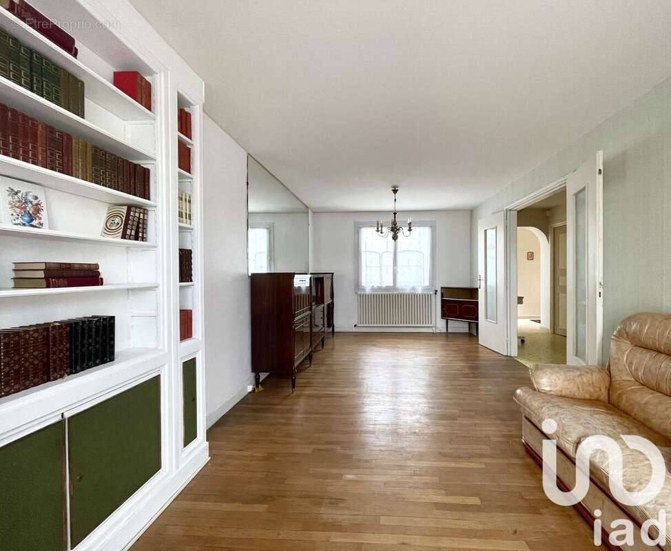 Photo 6 - Maison à TAVERNY