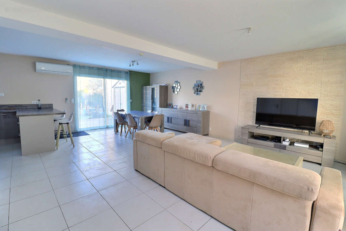 Maison à BAILLARGUES