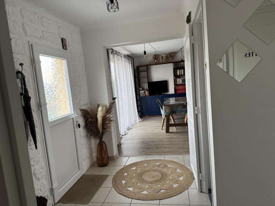Maison 99 m² à Grand-Fougeray  - photo 9