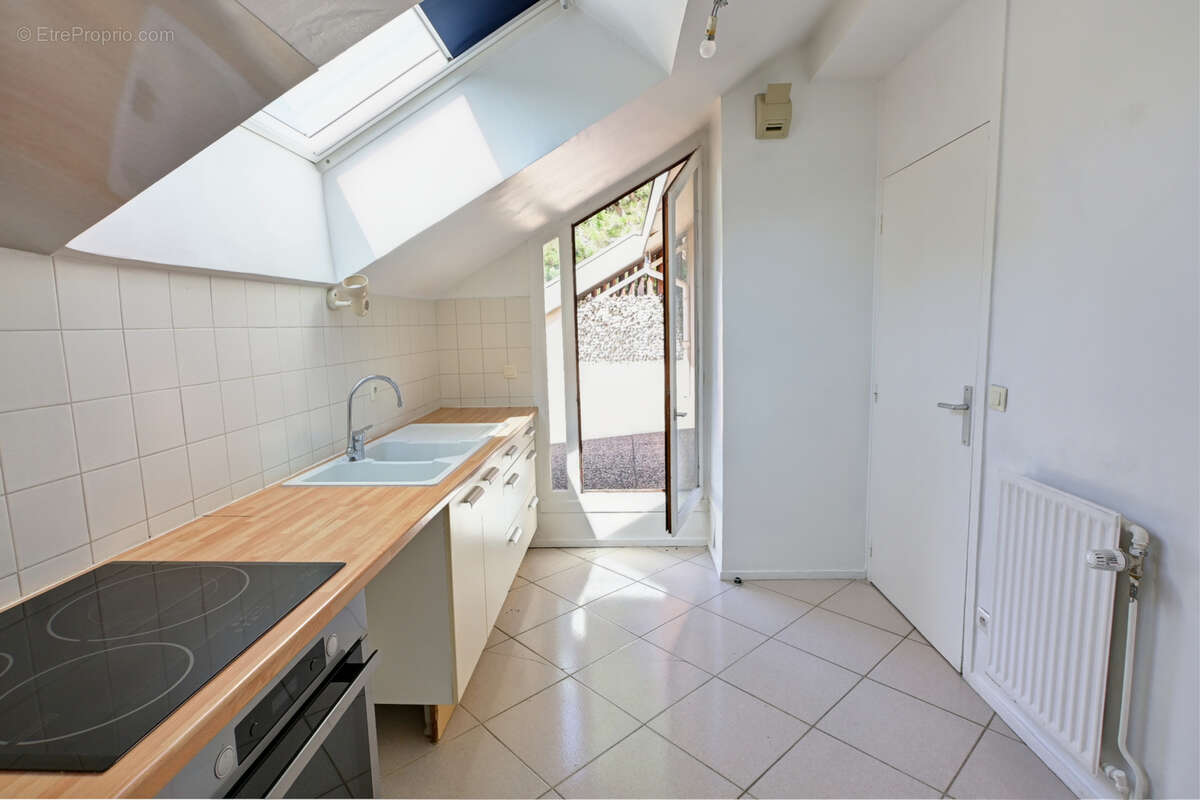 Appartement à MEYLAN