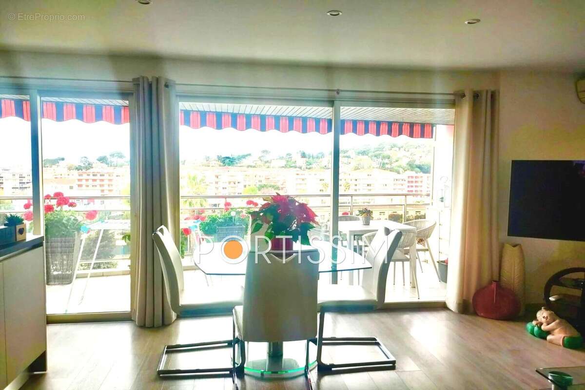 Appartement 59 m² à Cagnes-Sur-Mer  - photo 4
