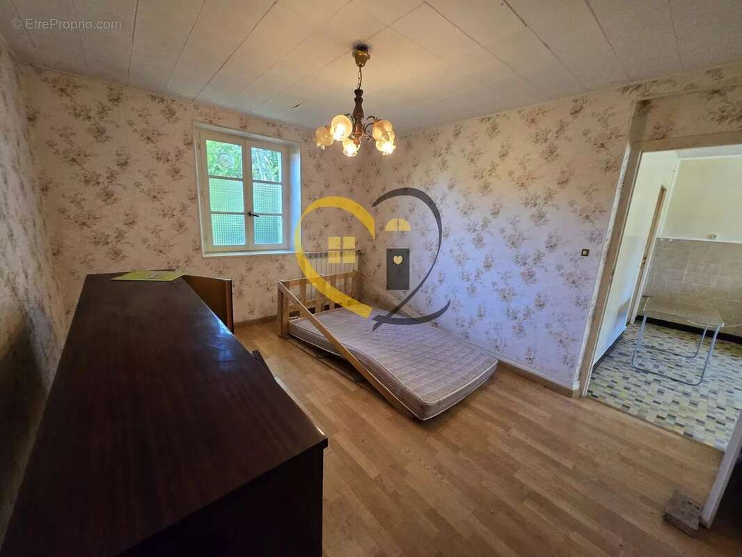 Maison à NEUVY-DEUX-CLOCHERS