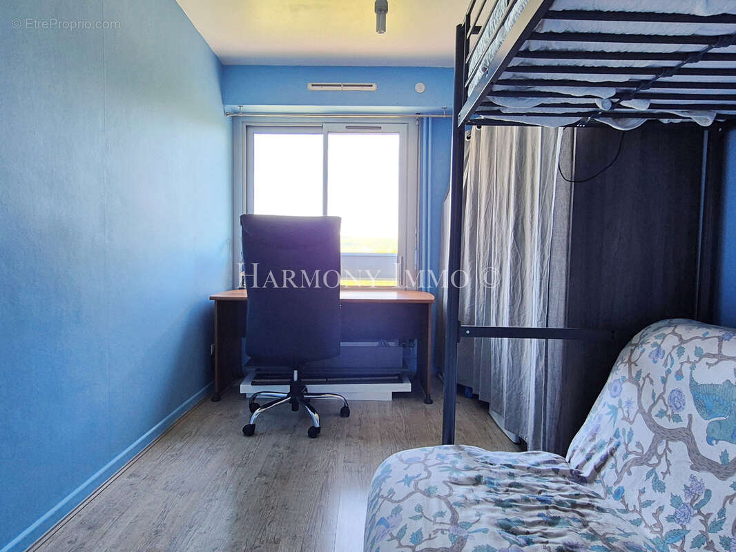 Appartement à FONTAINES-SUR-SAONE
