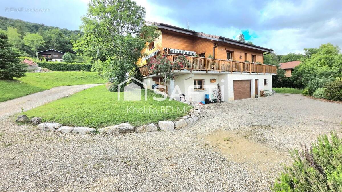 Photo 1 - Maison à LOMPNIEU