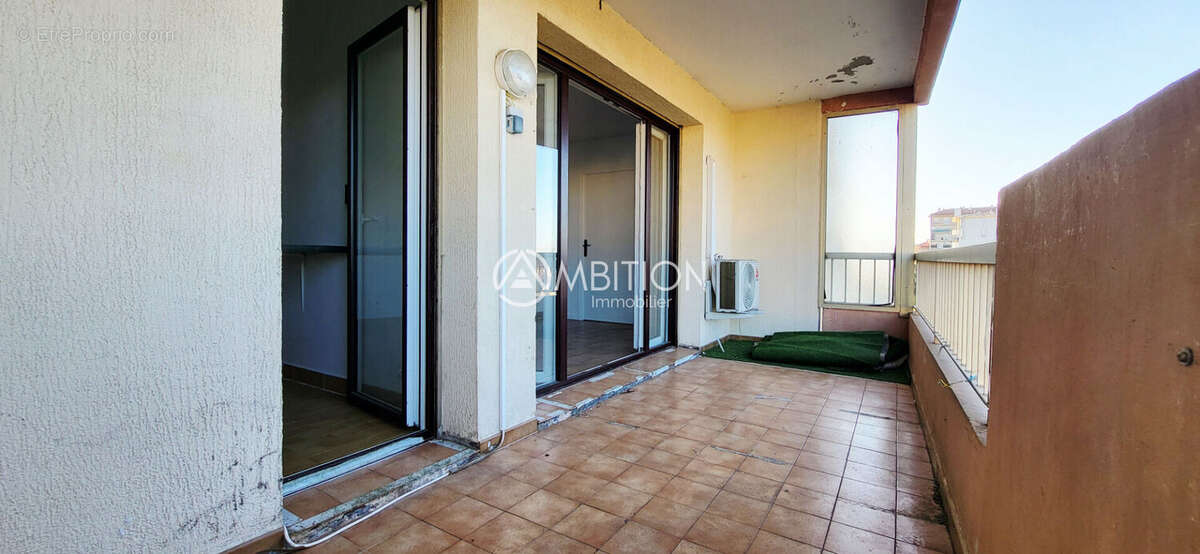 Appartement à FREJUS