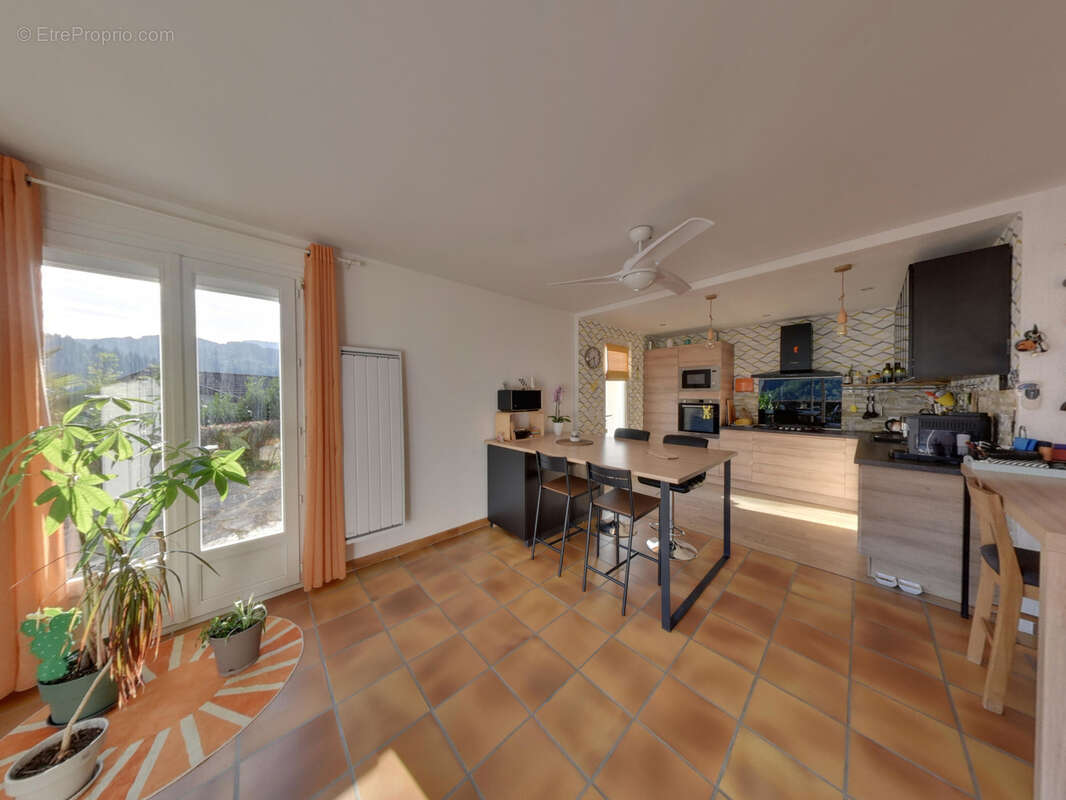 Maison à LE CHEYLARD