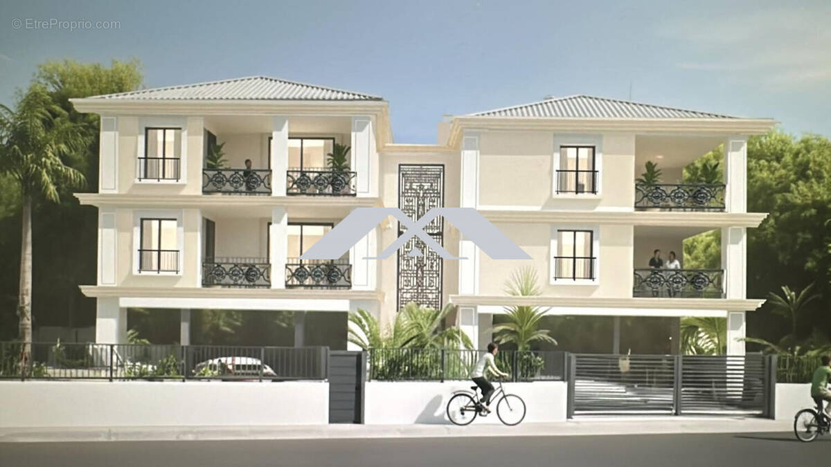 Appartement à SAINTE-SUZANNE