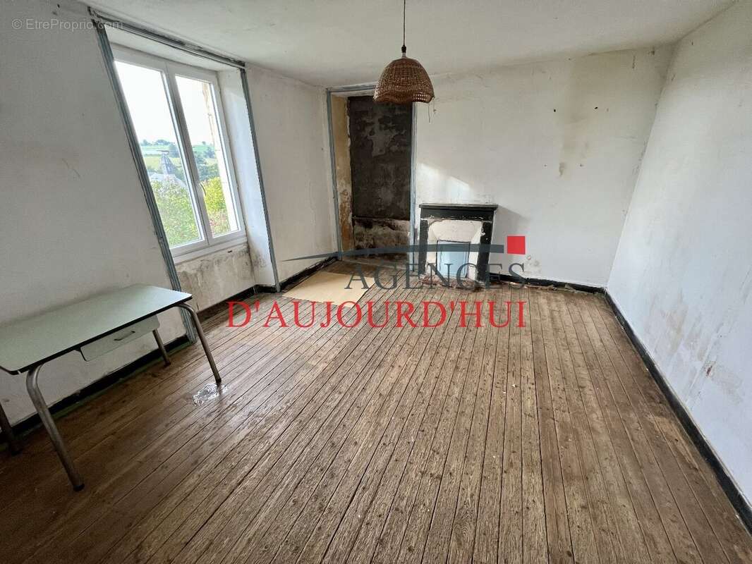 Maison à VILLERS-BOCAGE